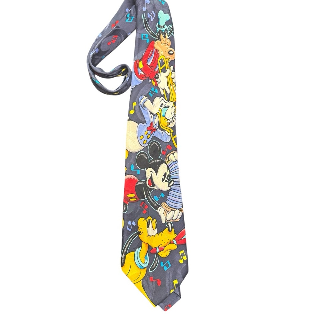 VTG Walt Disney World 100% Silk Tie Mickey Donald Goofy Pluto Musical Band